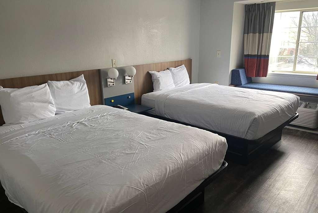 Microtel Inn By Wyndham Atlanta Airport Δωμάτιο φωτογραφία